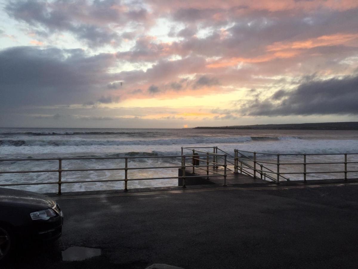 The View Bed and Breakfast Lahinch Eksteriør billede