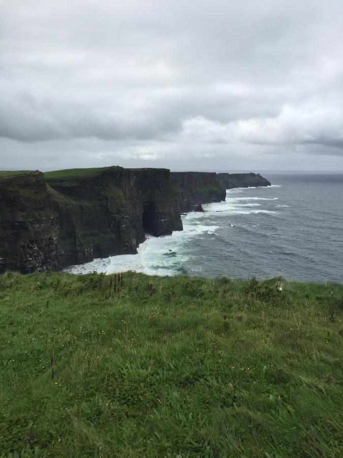 The View Bed and Breakfast Lahinch Eksteriør billede